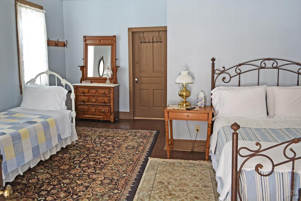 Hotel Backwoods Bed And Bath McGregor Exteriér fotografie