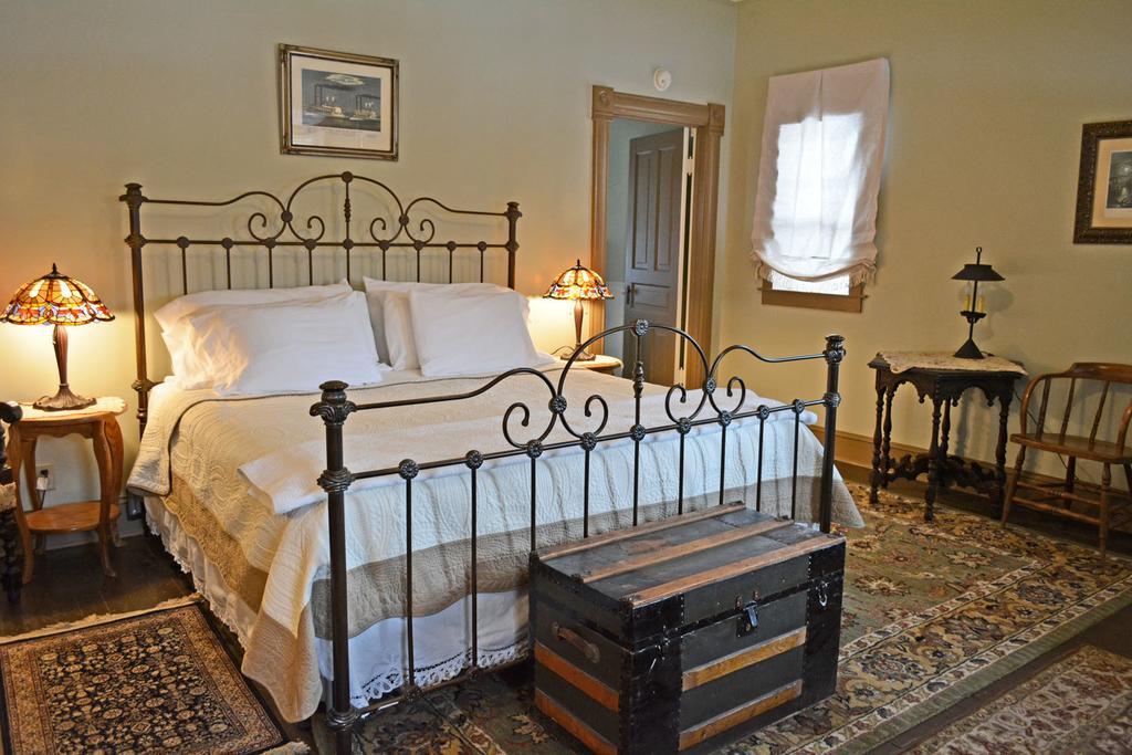 Hotel Backwoods Bed And Bath McGregor Exteriér fotografie