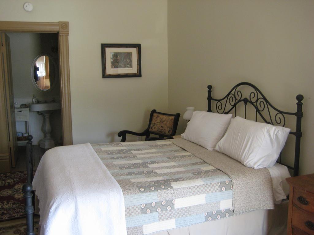 Hotel Backwoods Bed And Bath McGregor Exteriér fotografie